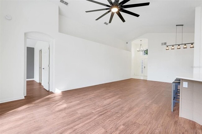 Building Photo - 15722 Autumn Glen Ave