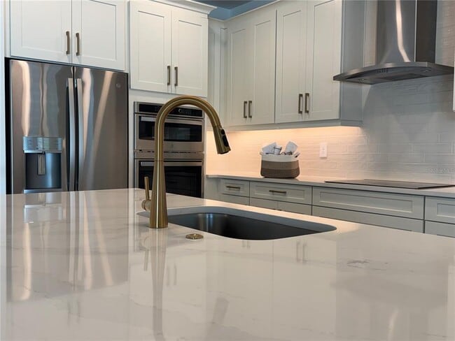 Building Photo - 1512 Lugano Cir