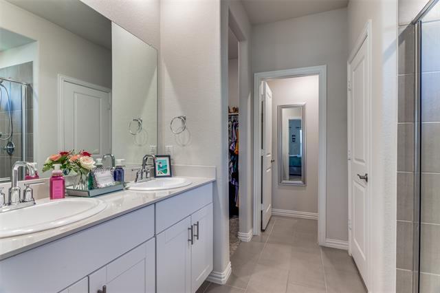 Building Photo - 2833 Brittlebush Dr
