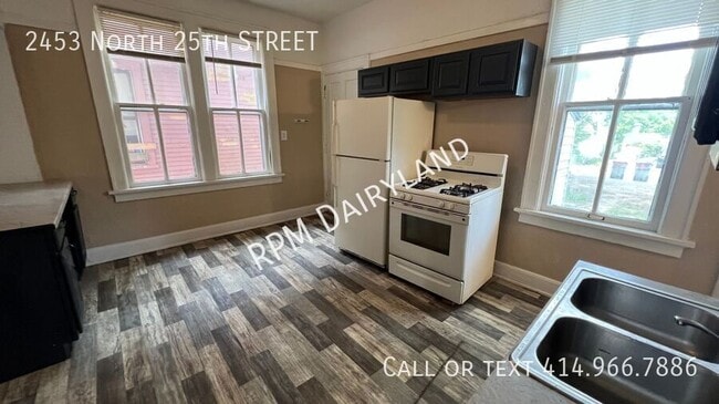 Building Photo - 2453 N 25th St