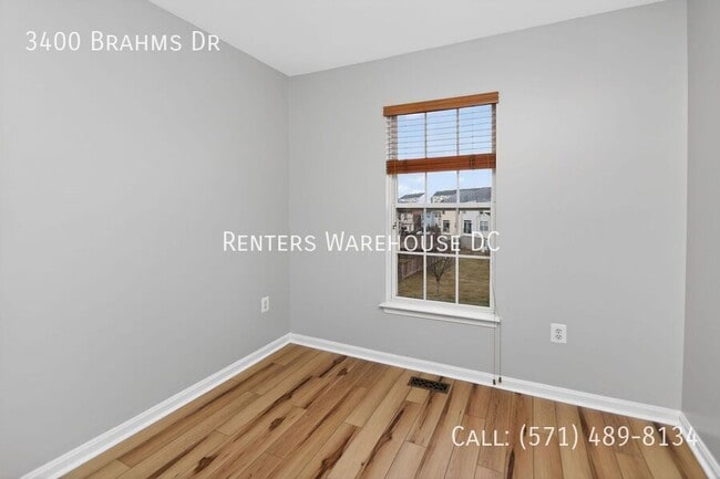 Building Photo - 3400 Brahms Dr