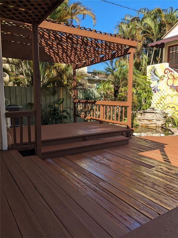 Building Photo - 145 29th Ave N