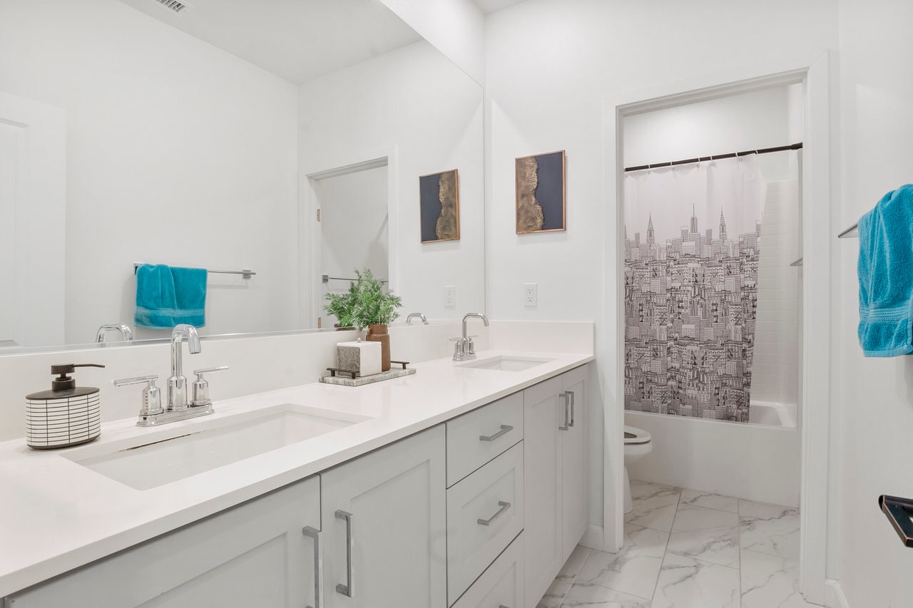 Building Photo - 7962 Belluno Way