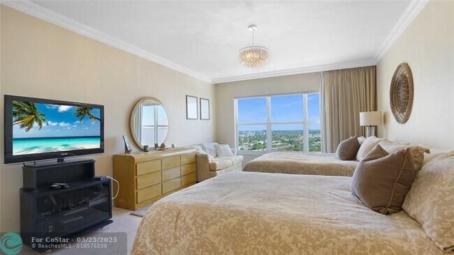 Building Photo - 3750 Galt Ocean Dr