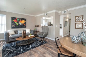 Building Photo - Sandpiper Village Apartment Homes