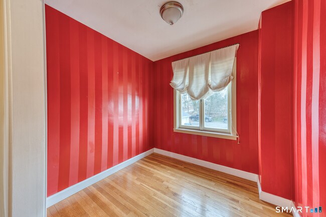 Building Photo - 23 Moulton Rd