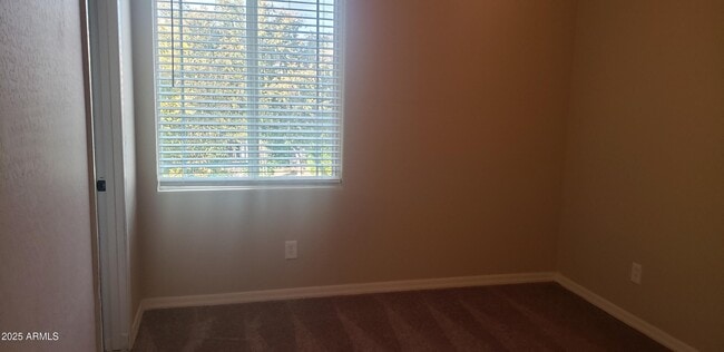 Building Photo - 3751 E Palo Verde St