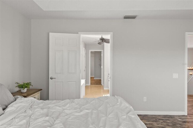 Building Photo - 14019 Crater Cir