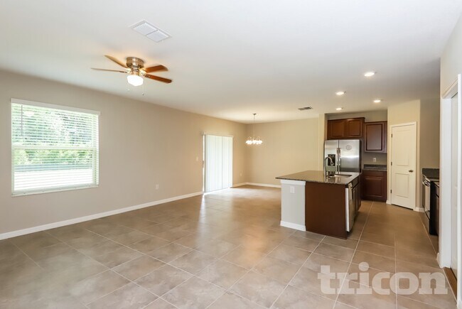 Building Photo - 12737 Lemon Pepper Dr