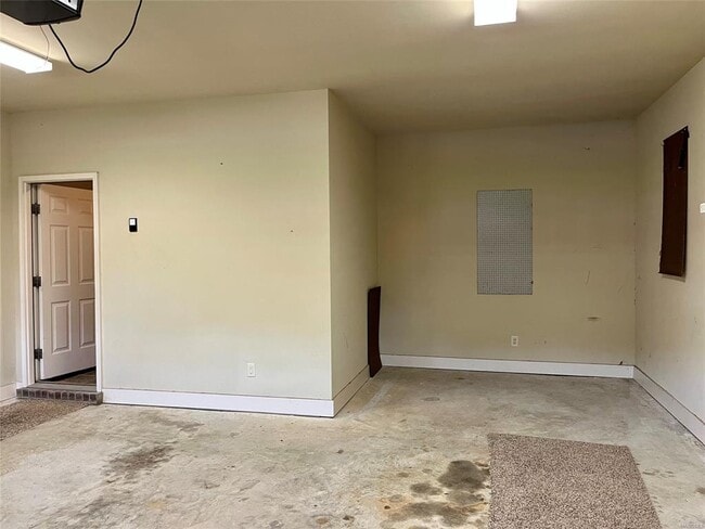 Building Photo - 217 Winchester Way