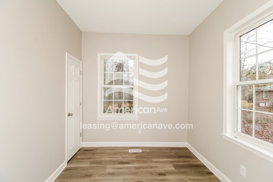 Building Photo - 1917 Harlem St