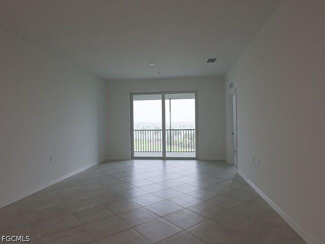 Building Photo - 43997 Boardwalk Loop