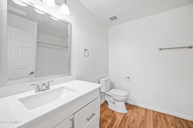 Building Photo - 3065 N 67th Ave