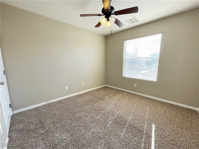 Building Photo - 1176 Claire Rose Ave