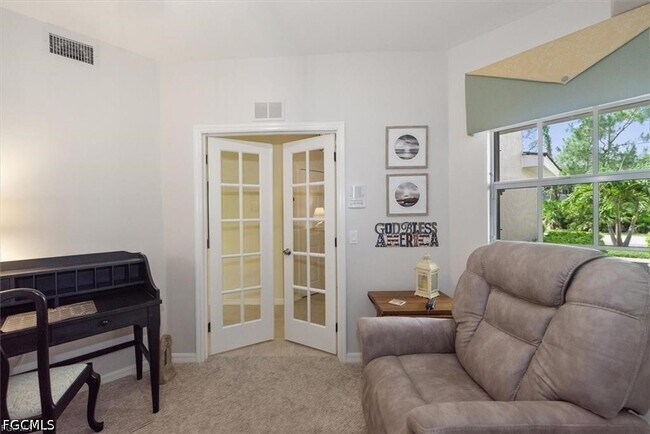 Building Photo - 11033 Mill Creek Way