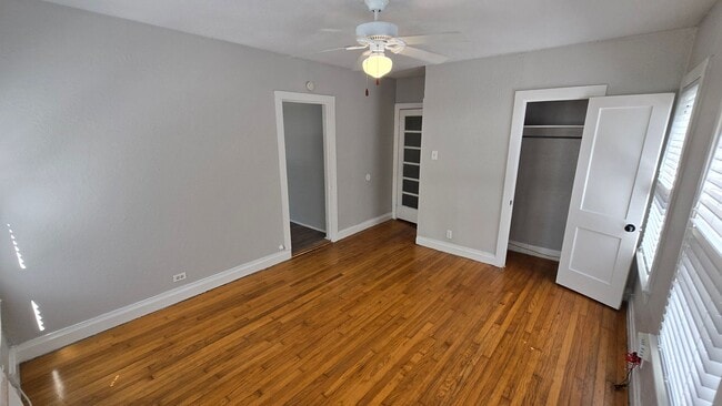 Building Photo - 218 Claremont Ave