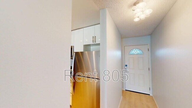 Building Photo - 334 Surfside Dr