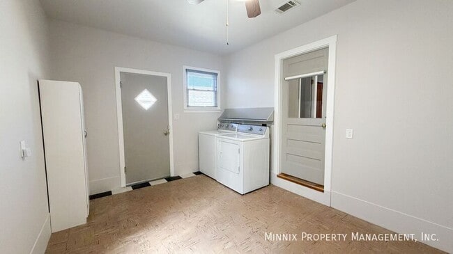 Building Photo - 3212 36th St