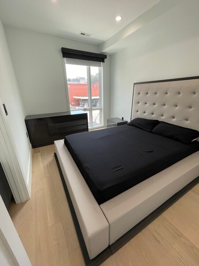 Building Photo - 1312 13th St NW