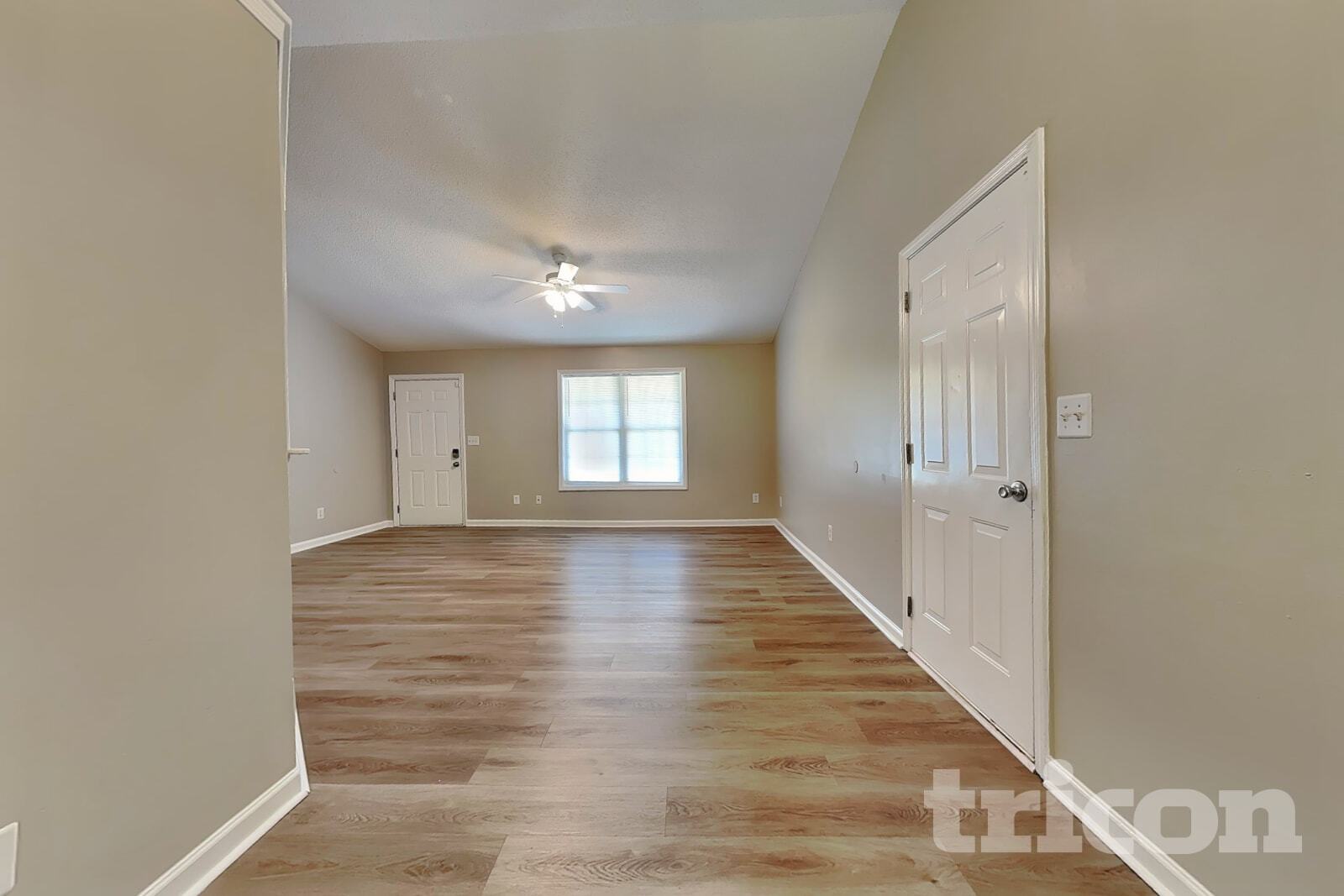 Building Photo - 621 Southern Trace Crossing