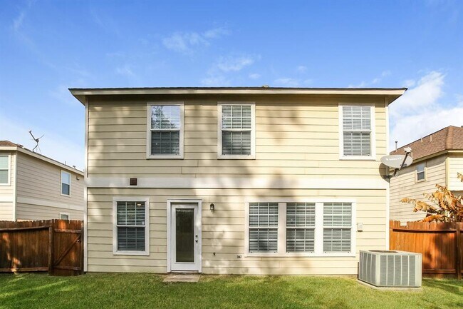 Building Photo - 6523 Bluestone Springs Ln