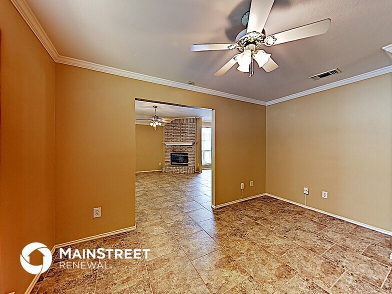 Building Photo - 1237 Nancy Ln