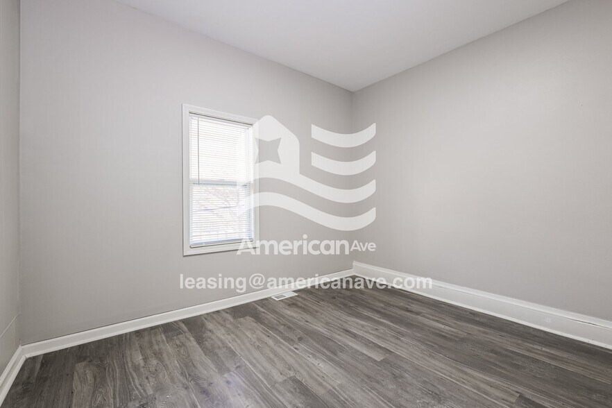 Building Photo - 501 4th St