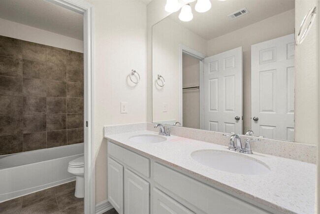 Building Photo - 32014 Marble Hollow Ln