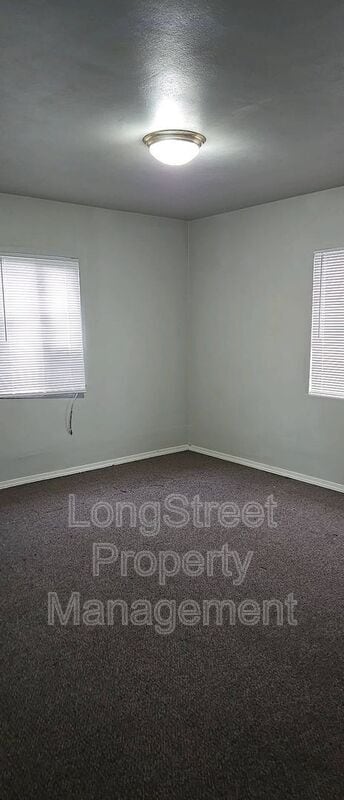 Building Photo - 1012 NW 34th St