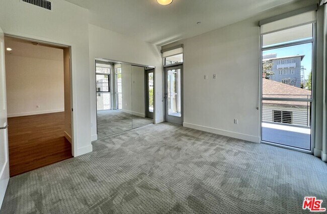 Building Photo - 8017 Norton Ave
