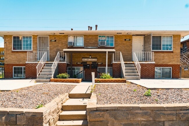 Primary Photo - 1152 S Quivas St