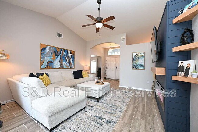 Building Photo - 5179 White Egret Ln