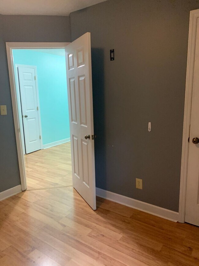 Building Photo - 704-A Margo Road