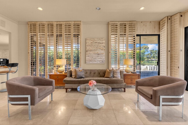 Building Photo - 24 Columbia Dr