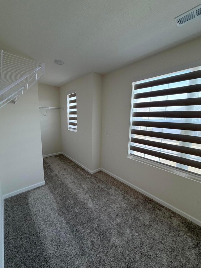 Building Photo - 1315 Red Tail Pl