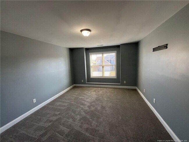 Building Photo - 269 Fountain Grove Dr