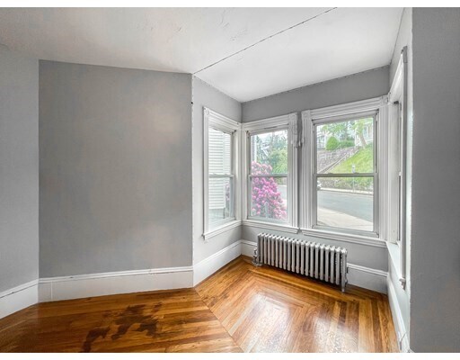 Building Photo - 57 Cook Ave