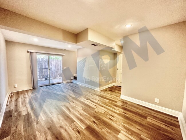 Building Photo - 3414 Pacific Ave