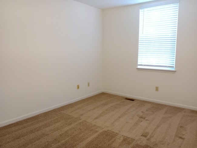 Building Photo - 3506 Delmar Ct