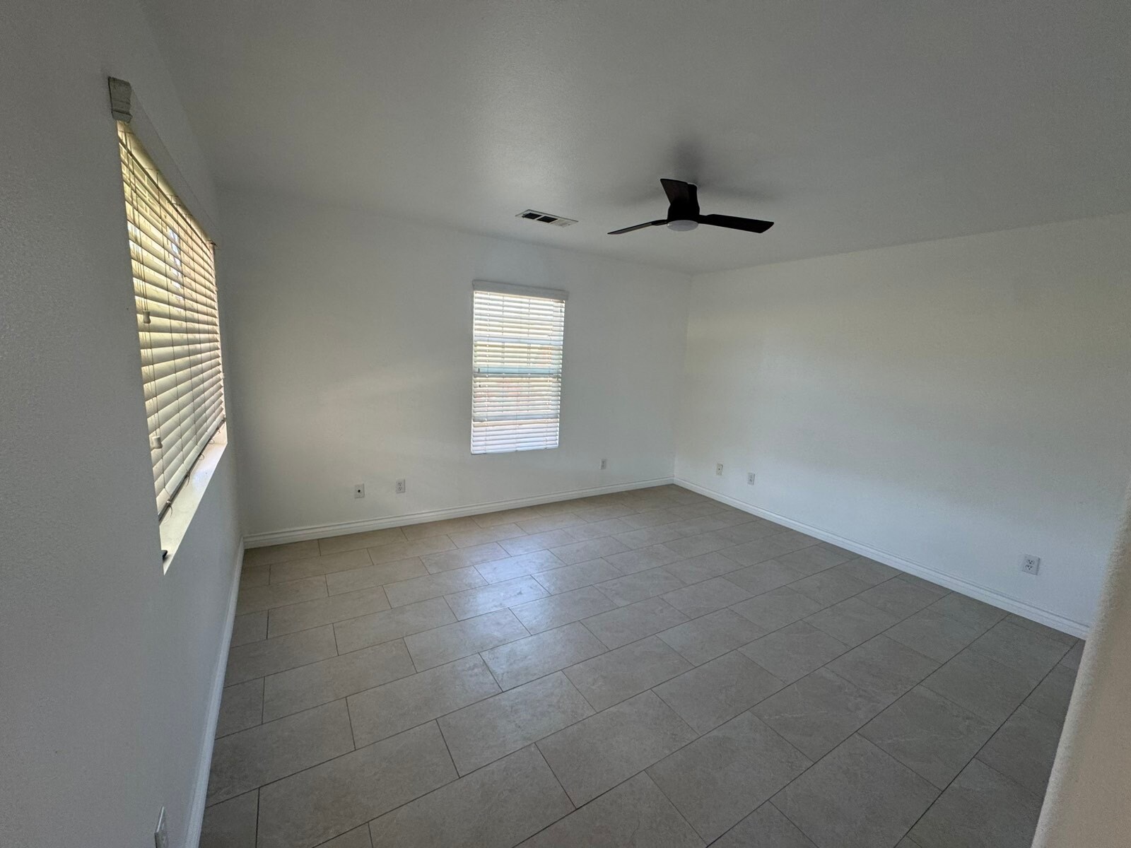 Building Photo - 3481 Grant St