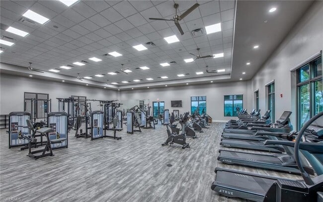 Building Photo - 19528 Hinkley Dr