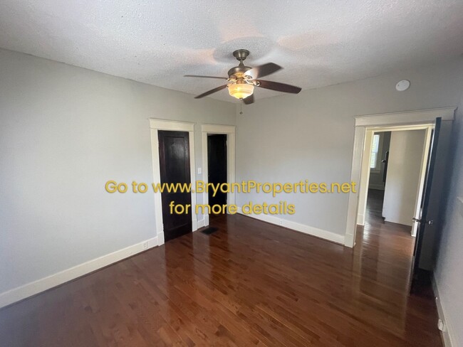 Building Photo - Nashville - 2 Bedroom 1-Bath - Woodbine Are