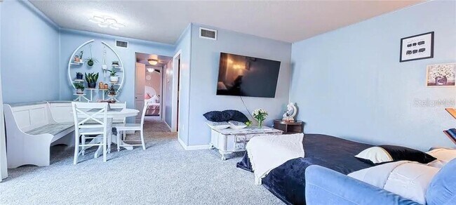 Building Photo - 507 NW 39th Rd