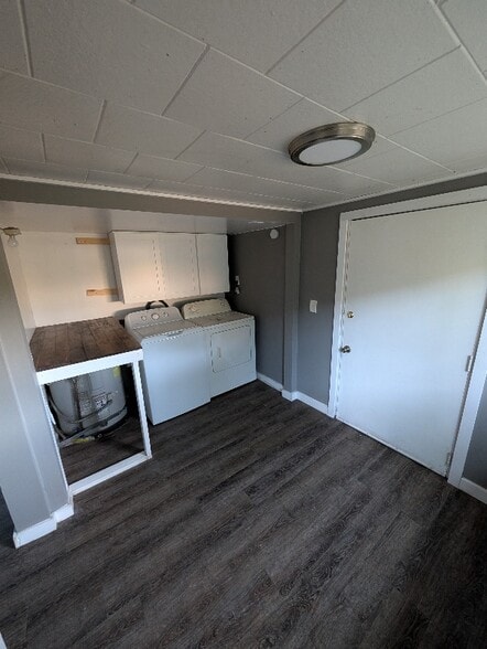 Building Photo - 354 SW 10th St