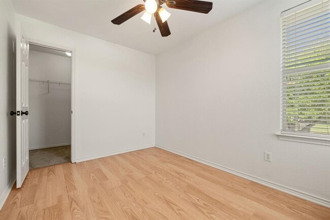 Building Photo - 14525 Harris Ridge Blvd
