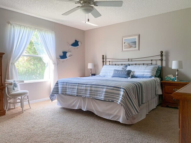 Building Photo - 1108 Davenport Dr