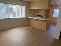 Building Photo - 4040 W 130th St