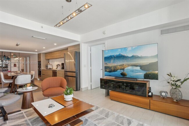 Building Photo - 6620 Indian Creek Dr