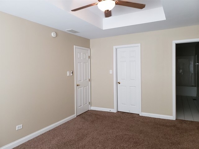 Building Photo - 25729 Sunrise Dr