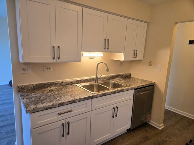 Building Photo - 925 Casey Ct